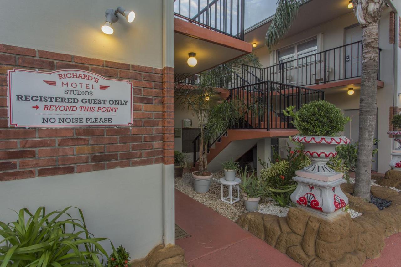 Richard'S Motel Studios Hollywood Exterior photo