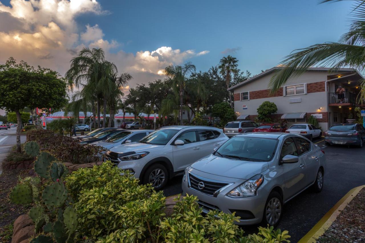 Richard'S Motel Studios Hollywood Exterior photo