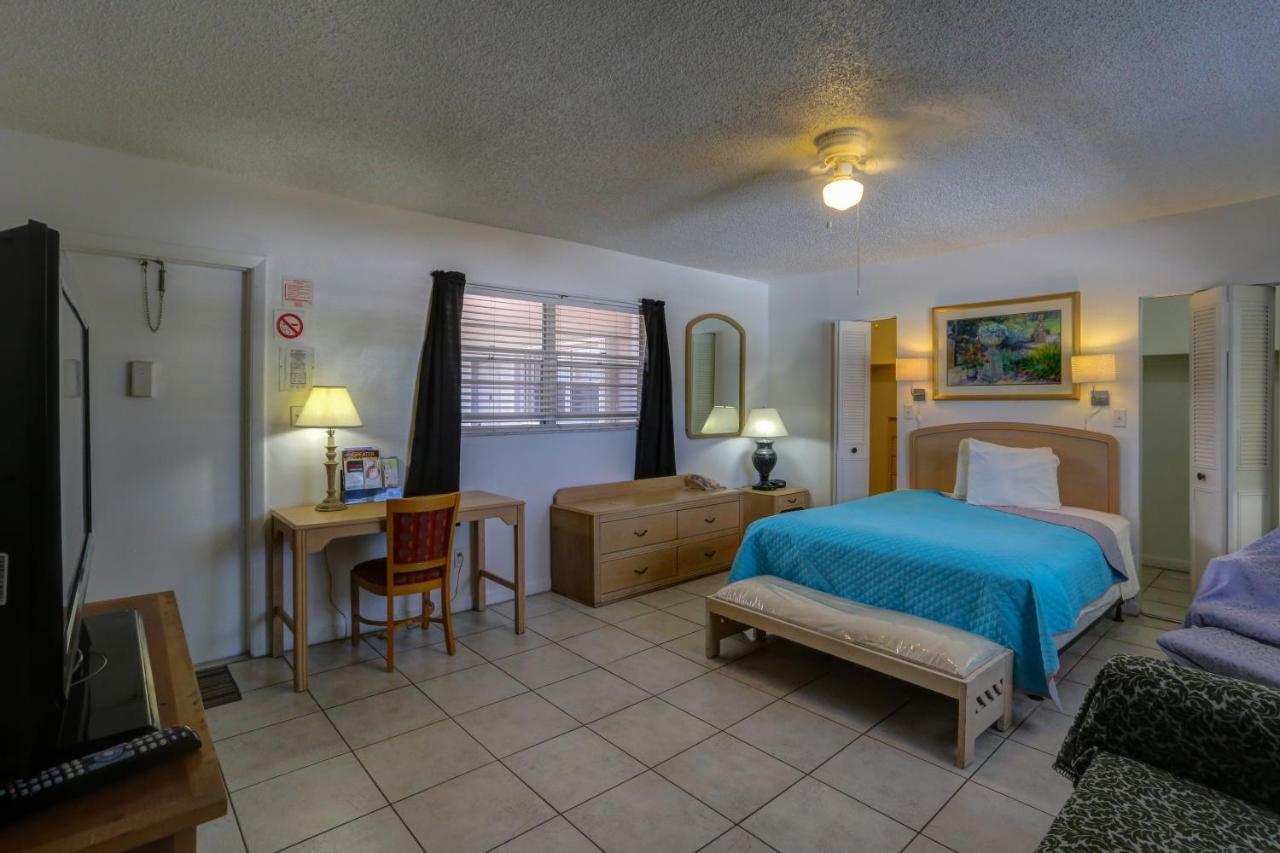 Richard'S Motel Studios Hollywood Exterior photo
